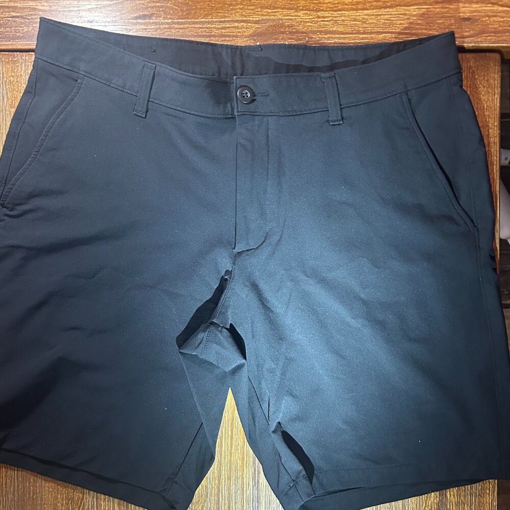 Under Armour Black Golf Shorts Mens 38 Performance Stretch